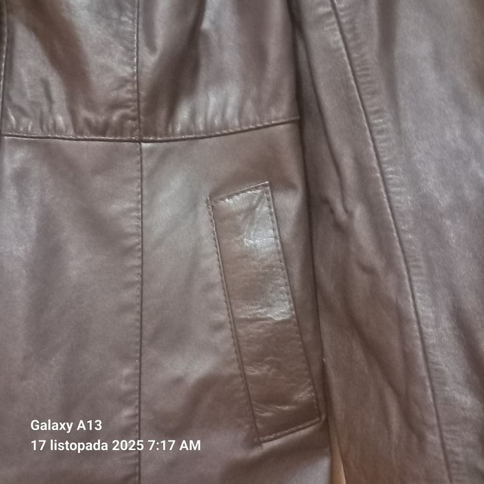 Płaszcz skóra naturalna lekko taliowany