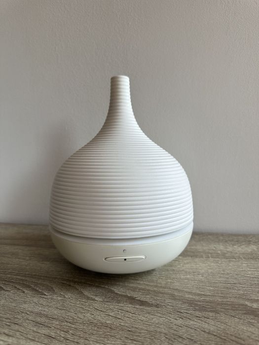 Продам аромалампу/увлажнитель воздуха