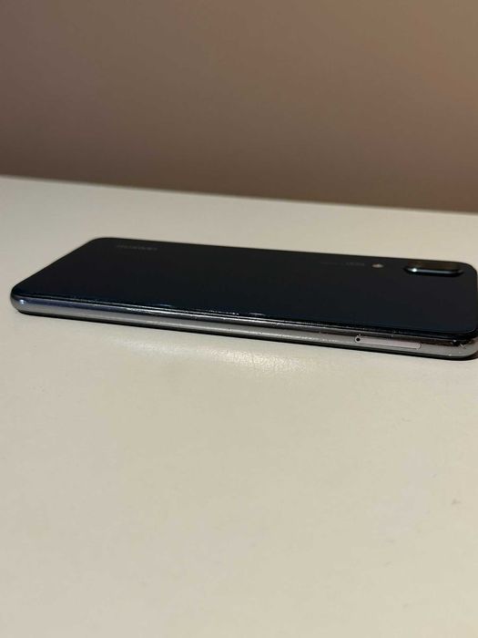 Huawei P20 EML-L29 4/128 GB