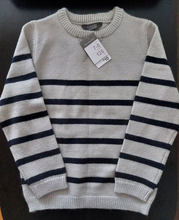 Светр, кофта (р.128 см.)