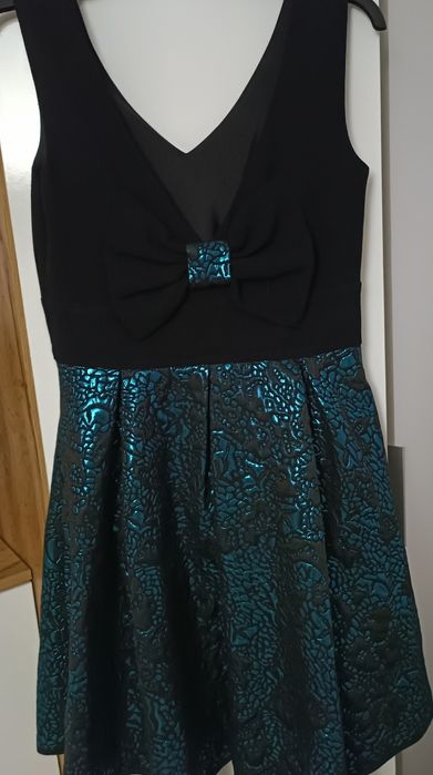 Sukienka  na imprezę