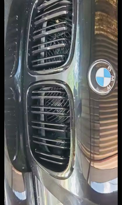 Решетка радиатора BMW E39 5 серії 523 525 528 530 535 540 вантажівок