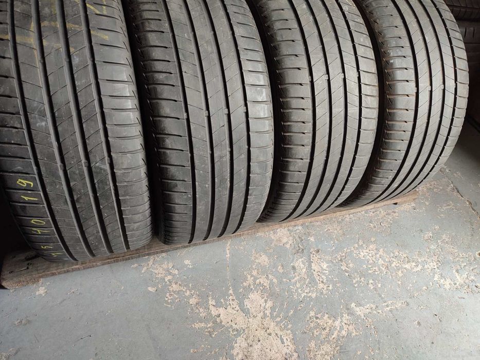 R19 245/40 Bridgestone Turanza T005 шини літо комплект