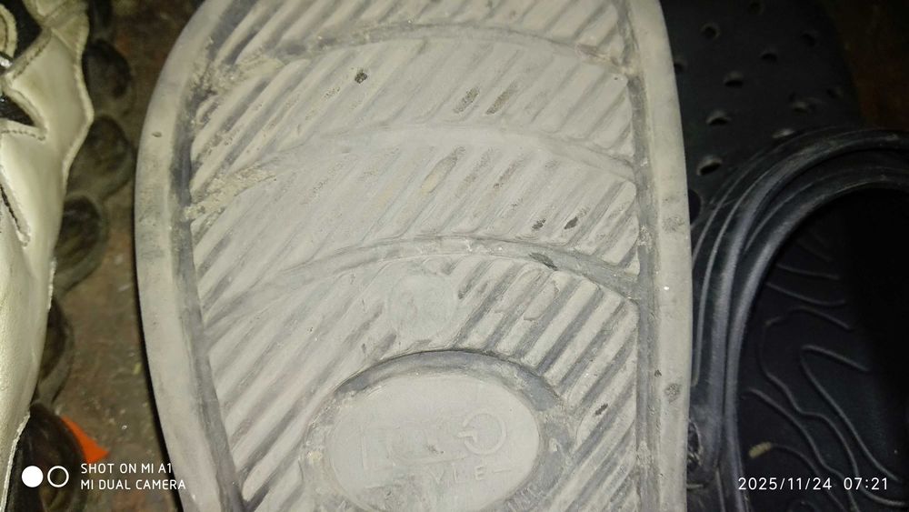 Кросовки детские