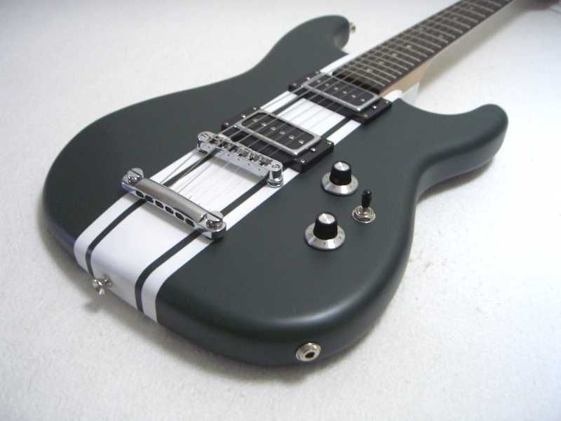 Guitarra nova, JMS British racing green