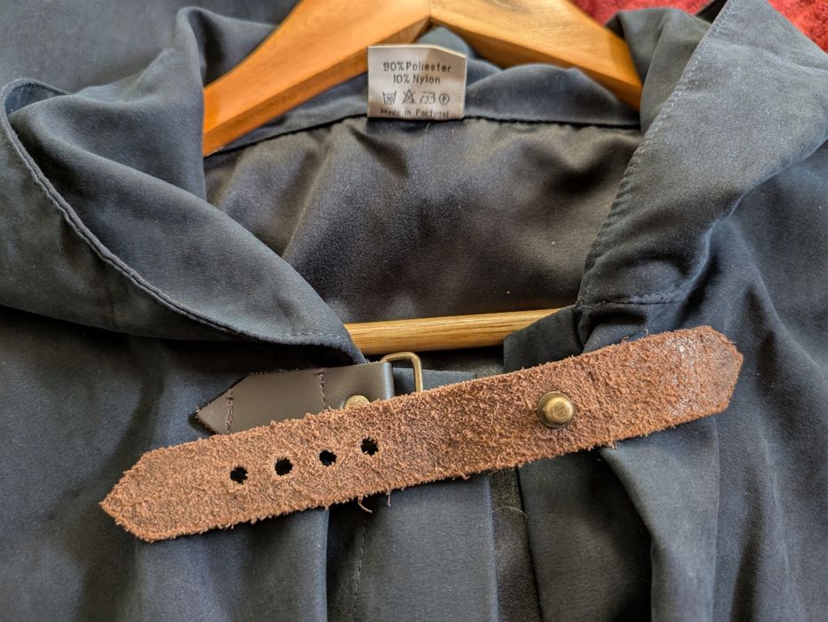 Capa impermeável muito leve