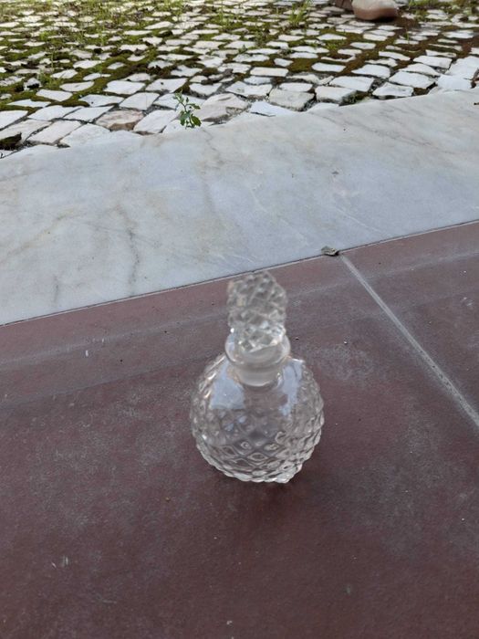 Frasco de perfume e outras peças vintage