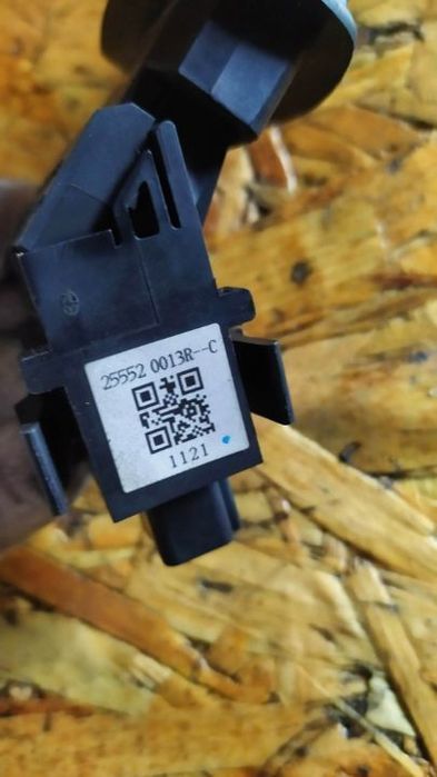 MANETE BOTÕES RADIO RENAULT MEGANE III 255520013R
