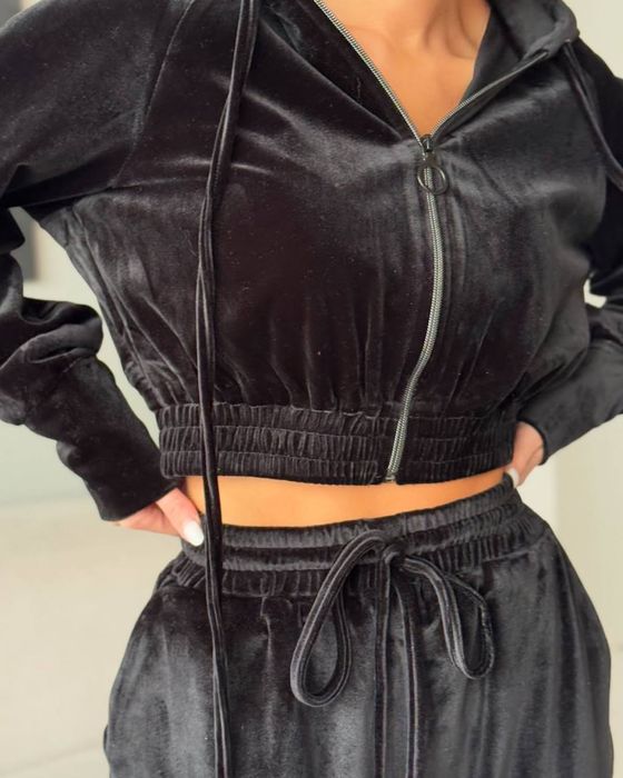 Велюровий костюм