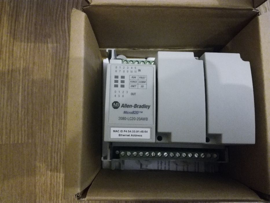 Autómato Allen Bradley 2080-LC20-20AWB Micro820 EtherNet/IP