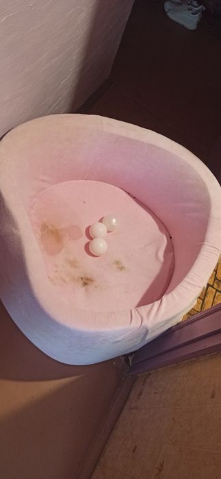 Продам детский бассейн