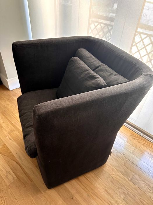 Cadeira alta para quarto ou escritório – elegante e confortável