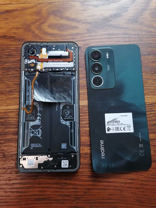 Телефон Realmi C71 на запчастини