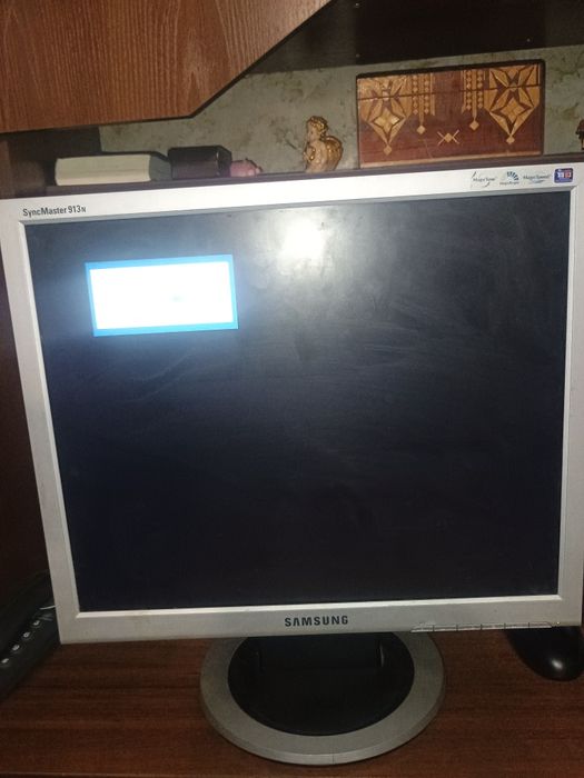 Samsung sync master 913n
