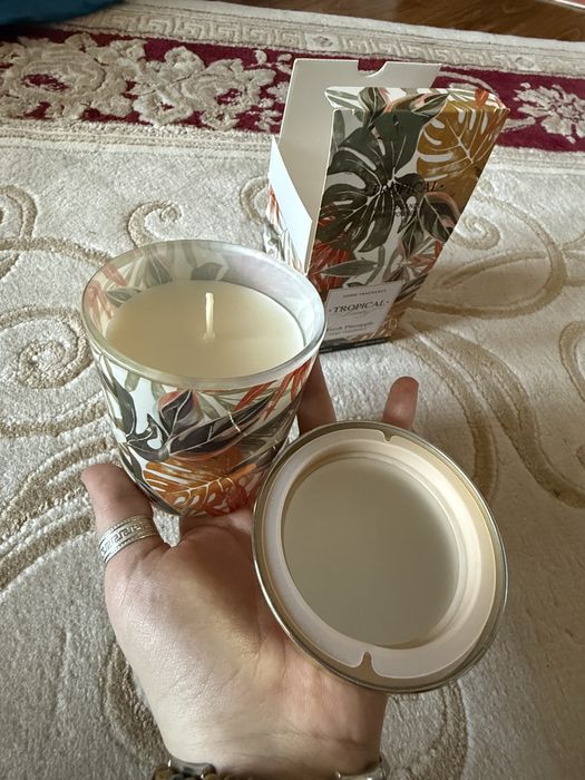 Ароматична свічка Home Fragrance — Fresh Pineapple