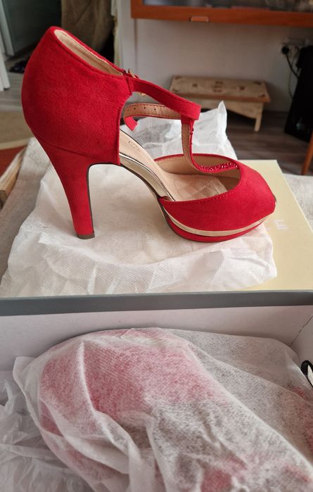 Sapatos Lapierce, novos em caixa