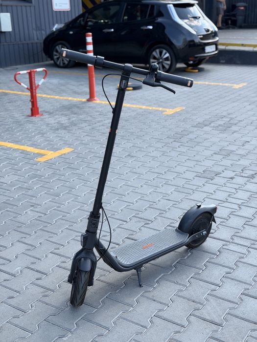 Ninebot Kickscooter F2