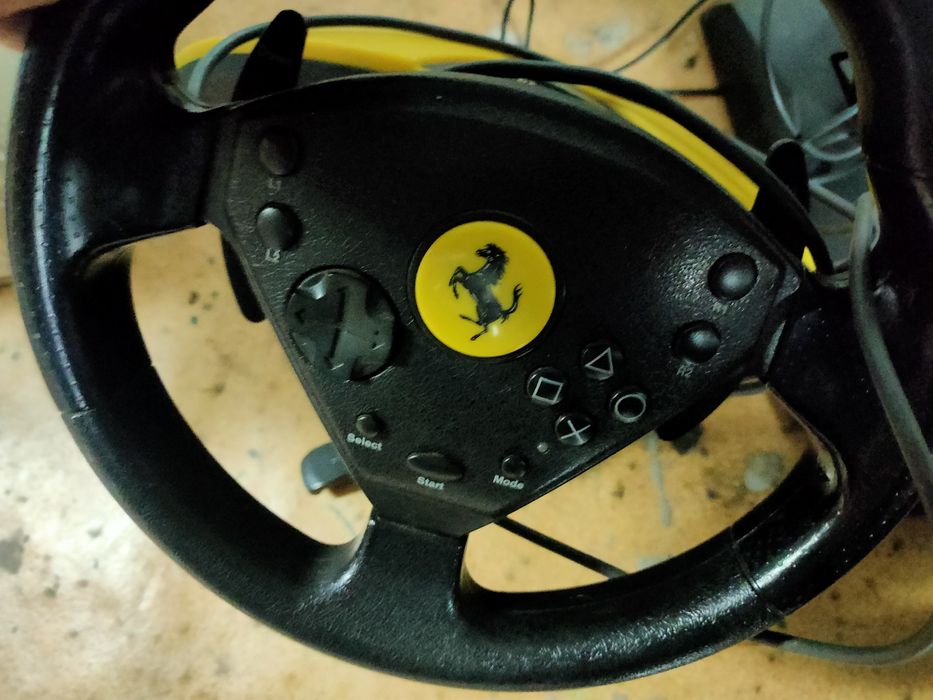 Thrustmaster Ferrari