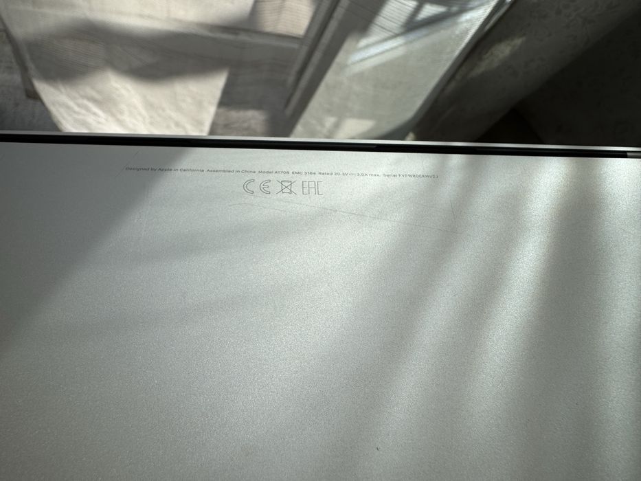 MacBook Pro 13” A1708 - 16GB/i5/512GB/Ventura