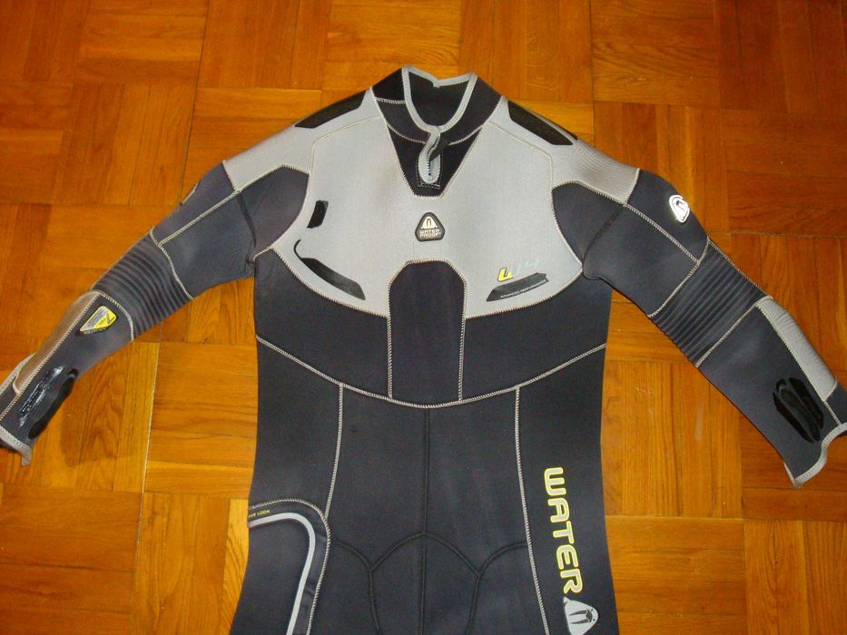 Гидрокостюм WATERPROOF ( Швеция ) , размер 50 ( М ) , толщина 6,5 mm