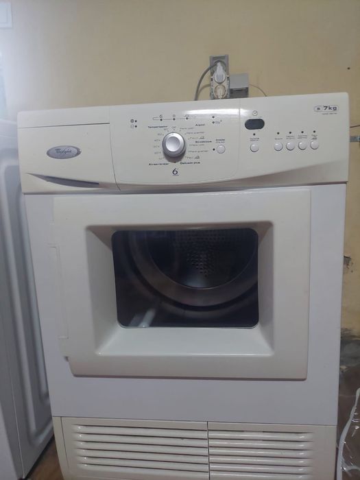 Máquina de seca a roupa