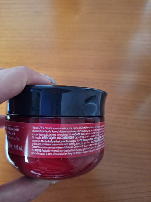 Creme Firmador de Colo 5em1 Cereja Rouge Nativa Spa Boticário 200g