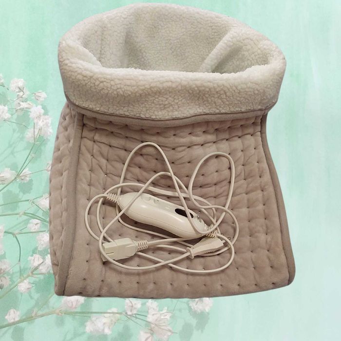 Ogrzewacz stóp, elektryczny but z pilotem z LCD Adler AD 7432