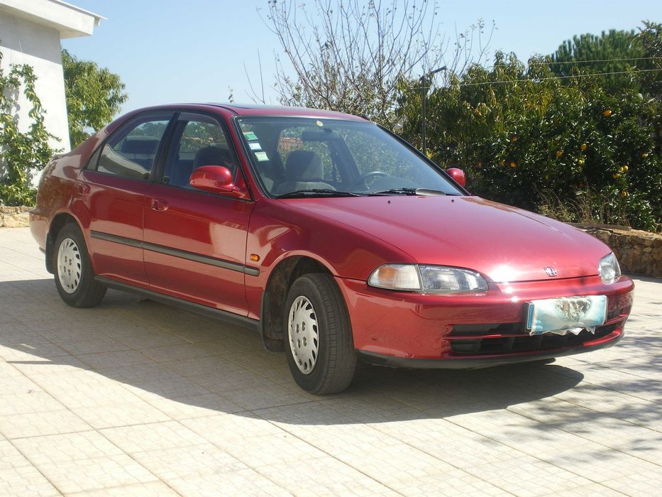 Honda Civic 1.5 LSI com excelente mecânica