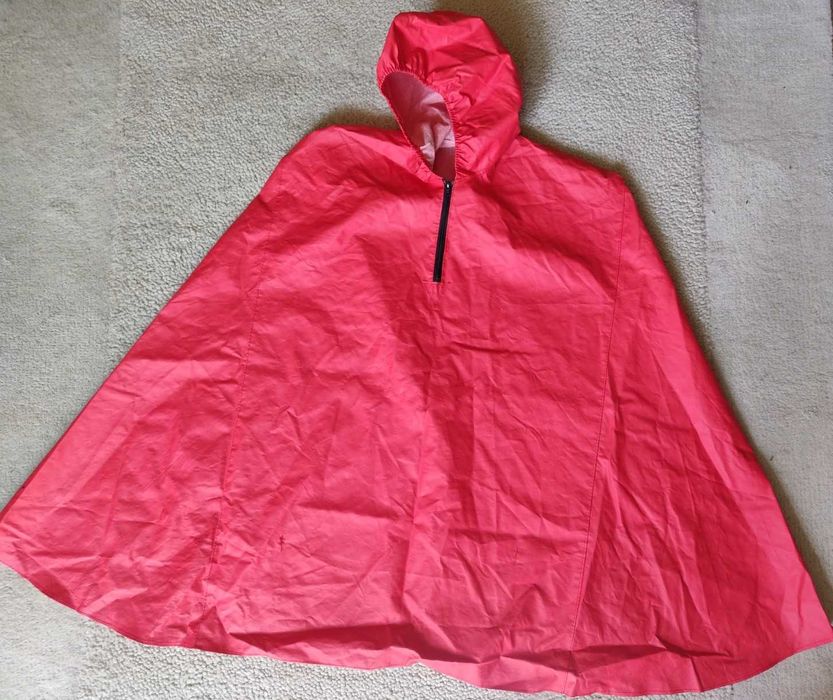 Peleryna  przeciwdeszczowa na rower