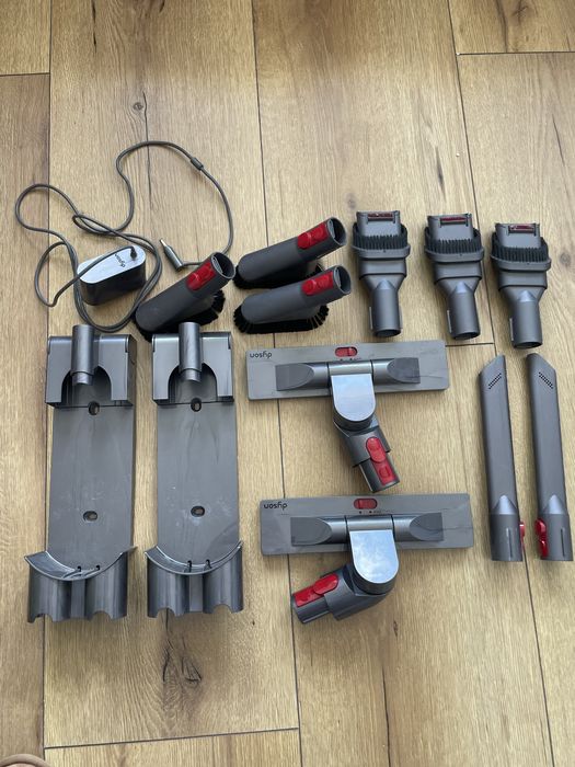 Комплектуючі, насадки від порохотяга, пилососа Dyson