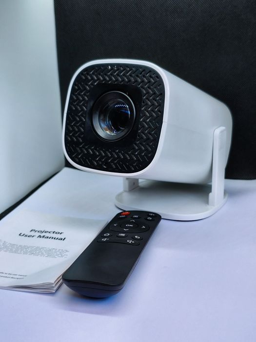 Projetor 1080 p android  WiFi & Mirror imaculado.