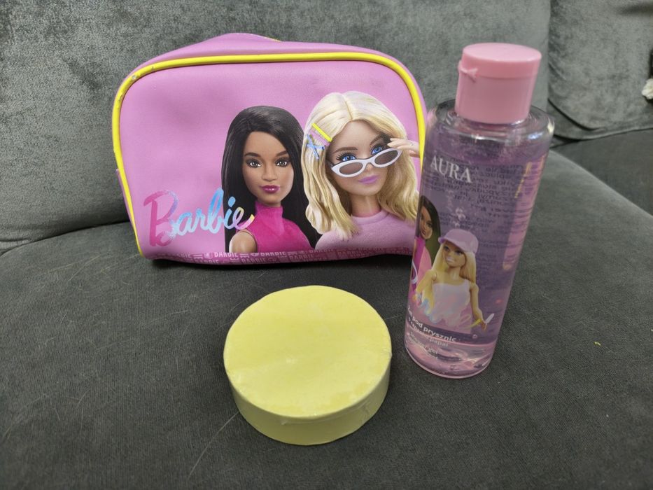 Zestaw Kosmetyków Barbie z Kosmetyczką różowe