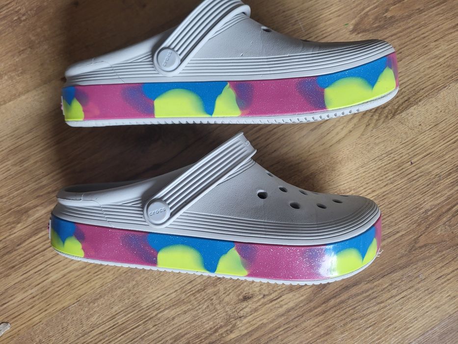 Crocs j5 używane