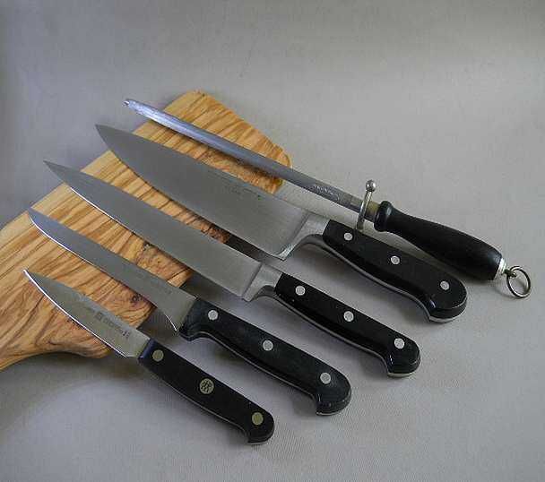 Кухонные ножи "ZWILLING J .A.Henckels, Solingen"-Германия