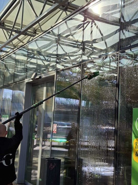 Sprzątanie hal magazynów fabryk biur Zielona Góra Gorzów Sulechów