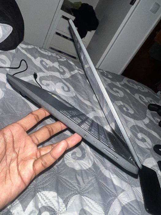 Portatil Lenovo IdeaPad 3