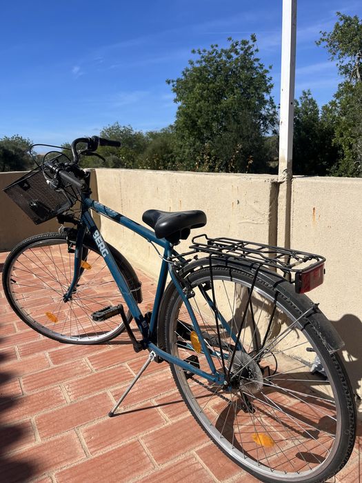 Bicicleta Feminina { Berg com cesta }