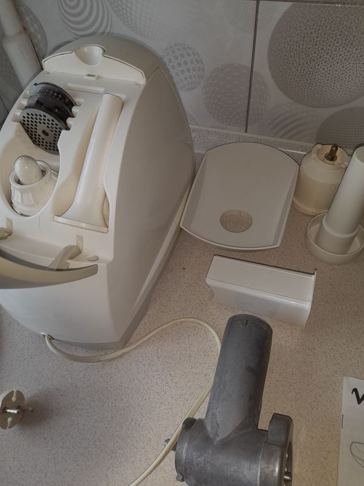 Электромясорубка