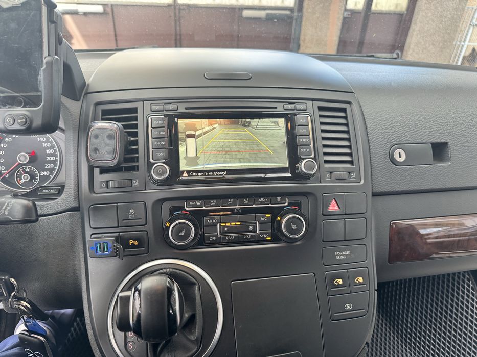 Volkswagen Multivan 2015