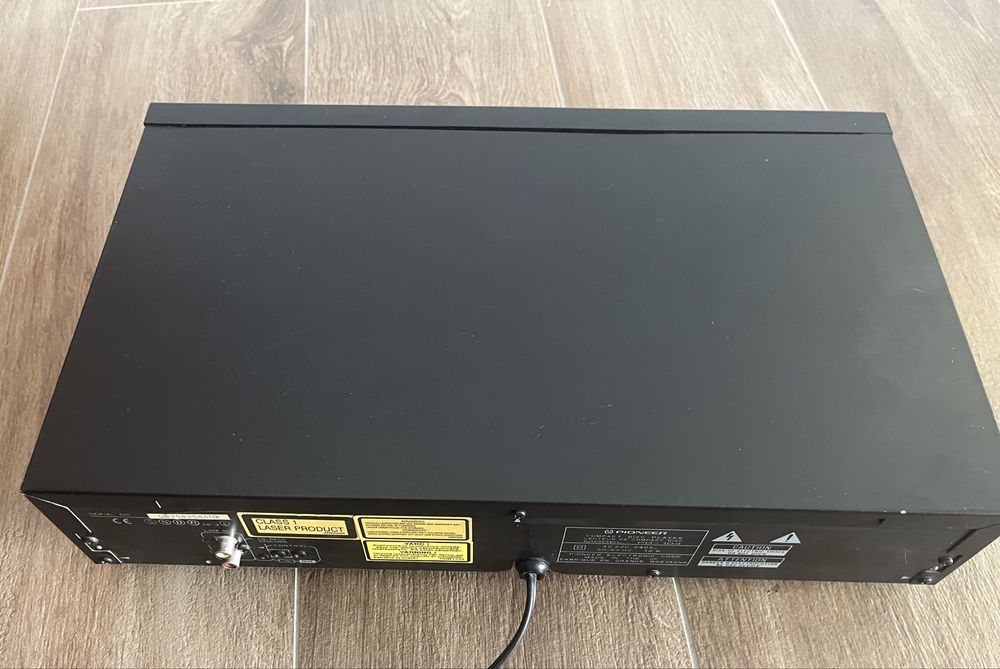 Pioneer PD 104 - Odtwarzacz CD.