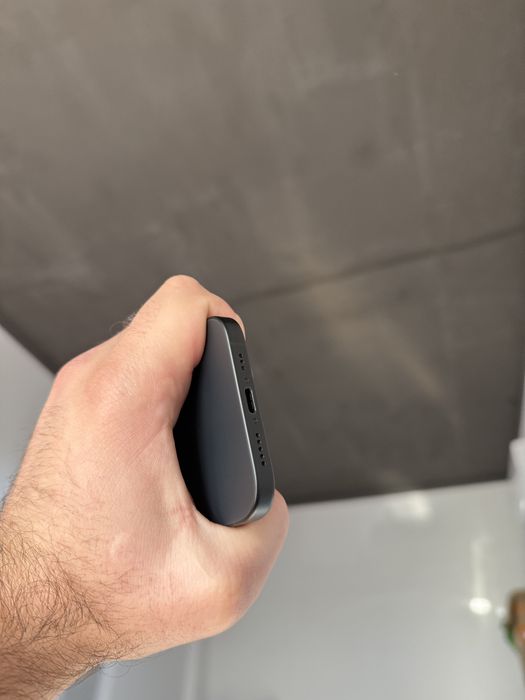 Apple iphone 16 128 gb айфон 16 100%