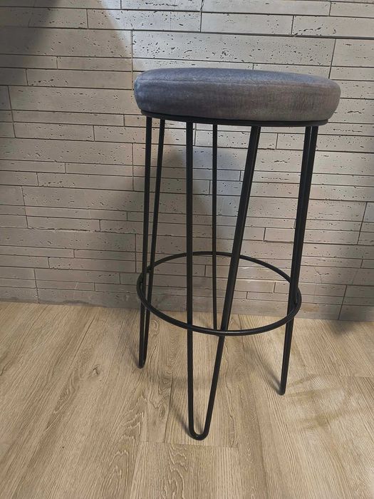 Hokery stan idealny loftowe nogi 4 sztuki