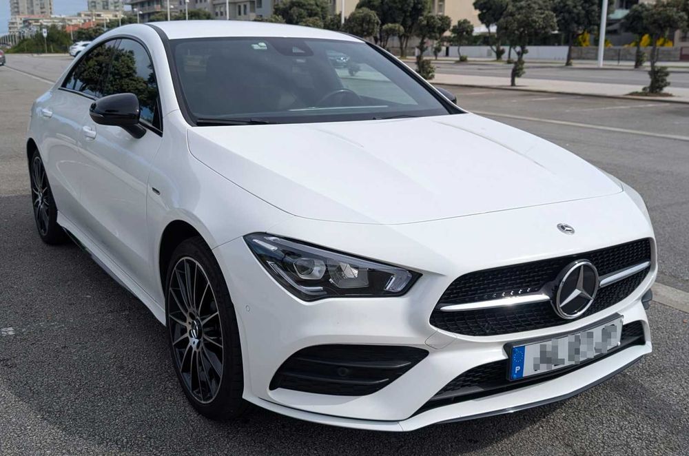 Mercedes-Benz CLA 250e Pack AMG