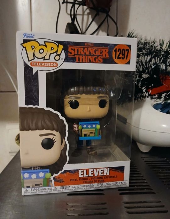 Eleven stranger things funko pop