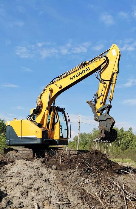 Гусеничний екскаватор Hyundai Robex 145-9