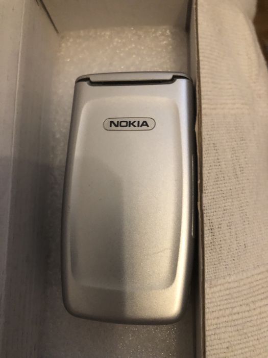 Nokia cinzento usado