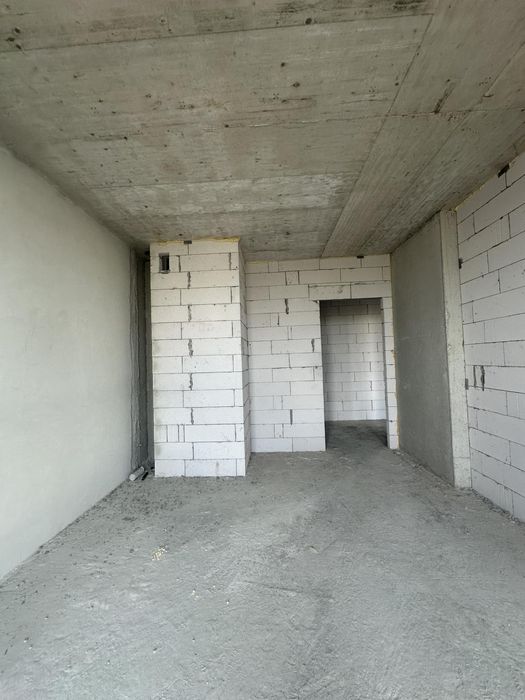 Однокімнатна квартира г готовому будинку