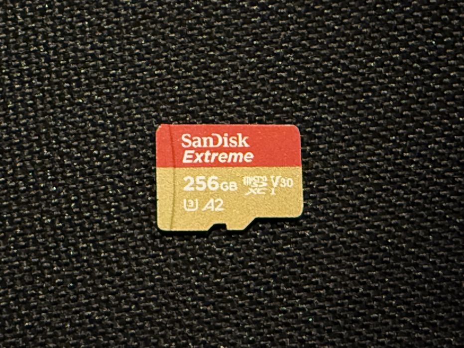Карта памʼяті SanDisk Extreme 256GB, A2, V30, U3