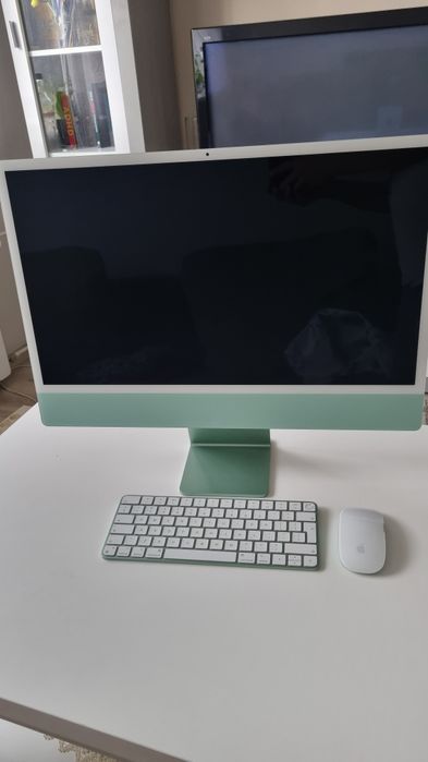 Komputer Apple iMac 24" M1 8 GB 256 GB SSD