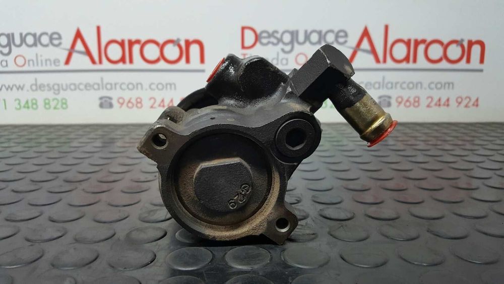 BOMBA DIREÇÃO FORD ESCORT BERL./TURNIER 1.8 TURBODIESEL CAT